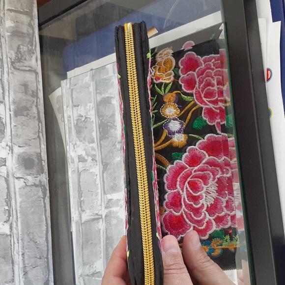 EUC Embroidered Floral Wallet - Picture 3 of 7